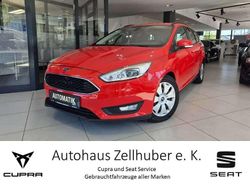 Rot Gebraucht 2015 Ford Focus Limousine | 8.340 € (Fairer Preis)