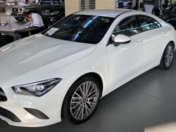 Weiß Gebraucht 2020 Mercedes CLA200 Coupé | 28.000 € (Etwas zu teuer)