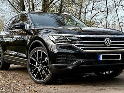 Schwarz Gebraucht 2019 VW Touareg SUV | 38.700 € (Fairer Preis)
