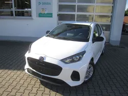 Weiß Neu 2024 Mazda 2 Center-Line Limousine | 21.980 € (Guter Preis)