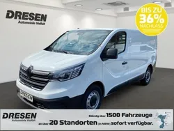 Weiß Gebraucht 2022 Renault Trafic Komfort Van | 30.890 € (Fairer Preis)