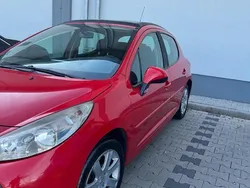Rot Gebraucht 2007 Peugeot 207 Kleinwagen | 1.000 € (Guter Preis)