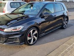 Schwarz Gebraucht 2017 VW Golf VII GTI Limousine | 22.990 € (Etwas zu teuer)