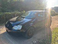 Schwarz Gebraucht 2008 VW Golf V Kleinwagen | 2.499 € (Guter Preis)