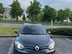 Gebraucht 2014 Renault Mégane GrandTour Initiale Paris Kombi | 7.400 € (Etwas zu teuer)