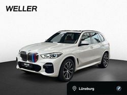 Mineralweiß (weiß) Gebraucht 2022 BMW X5 M Sport SUV | 63.850 € (Guter Preis)