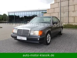 Perlmuttgrau metalliclack 12 Gebraucht 1988 Mercedes E300 Coupé | 17.900 €