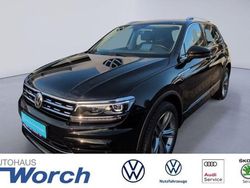 Deep black perleffekt Gebraucht 2020 VW Tiguan R-line SUV | 29.489 € (Guter Preis)