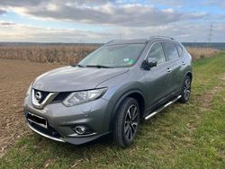 Grau Gebraucht 2015 Nissan X-Trail 360º SUV | 11.000 € (Guter Preis)