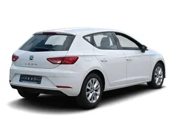 Weiss Gebraucht 2018 Seat Leon Style Limousine | 10.449 € (Guter Preis)