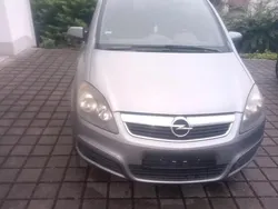 Andere außenfarben Gebraucht 2006 Opel Zafira Van / Kleinbus | 750 € (Superpreis)