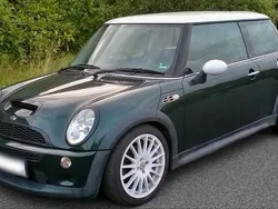Grün Gebraucht 2001 Mini Cooper Kleinwagen | 1.900 €
