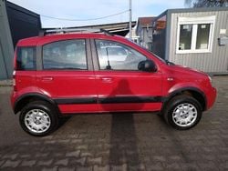 Rot Gebraucht 2010 Fiat Panda 4x4 Kleinwagen | 2.400 € (Superpreis)