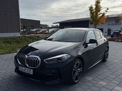 Schwarz Gebraucht 2020 BMW 118 M Sport Kleinwagen | 20.300 € (Guter Preis)