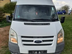 Weiß Gebraucht 2011 Ford Transit Van / Kleinbus | 11.000 € (Teuer)