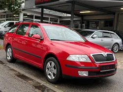 Rot Gebraucht 2008 Skoda Octavia Kombi | 2.990 € (Fairer Preis)
