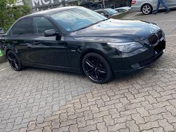 Schwarz Gebraucht 2008 BMW 530 Limousine | 8.000 € (Fairer Preis)