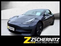 Grau Gebraucht 2021 Tesla Model 3 Standard Range Plus Limousine | 24.490 € (Guter Preis)