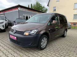 Toffeebraun metallic Gebraucht 2015 VW Caddy Maxi Trendline Van / Kleinbus | 14.490 € (Guter Preis)