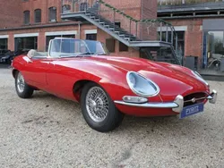 Rot Gebraucht 1966 Jaguar E-Type Cabrio | 89.900 €