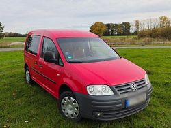 Rot Gebraucht 2006 VW Caddy Van / Kleinbus | 2.000 €