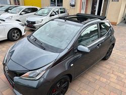 Schwarz Gebraucht 2016 Toyota Aygo Edition-S Kleinwagen | 5.999 € (Fairer Preis)