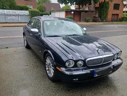 Schwarz Gebraucht 2006 Jaguar XJ6 Limousine | 8.999 €