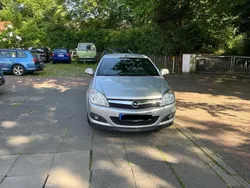 Silber Gebraucht 2010 Opel Astra Cabriolet Cabrio | 5.500 € (Etwas zu teuer)