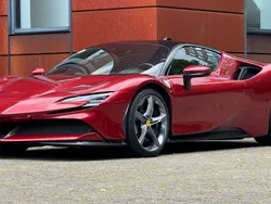 Rosso fiorano Gebraucht 2021 Ferrari SF90 Coupé | 414.900 €