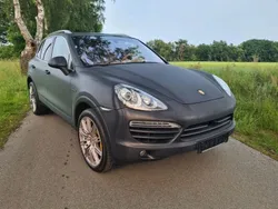 Grün Gebraucht 2010 Porsche Cayenne S E-Hybrid SUV | 16.900 € (Teuer)