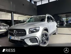Metalliclack hightechsilber Gebraucht 2025 Mercedes GLB200 AMG SUV | 42.950 € (Fairer Preis)