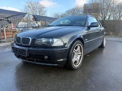 Schwarz Gebraucht 2002 BMW 318 Cabriolet Sport Line Cabrio | 3.870 € (Superpreis)