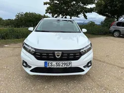 Weiß Gebraucht 2021 Dacia Sandero Comfort Kleinwagen | 12.890 € (Fairer Preis)
