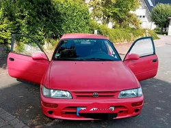 Rot Gebraucht 1994 Toyota Corolla Kleinwagen | 1.900 €