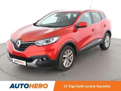 Rot Gebraucht 2015 Renault Kadjar XMOD SUV | 13.470 € (Fairer Preis)