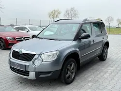 Grau Gebraucht 2013 Skoda Yeti Adventure SUV | 10.450 € (Guter Preis)
