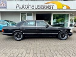 Schwarz Gebraucht 1983 Mercedes 500 SE Limousine | 8.999 €