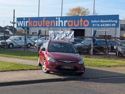 Rot Gebraucht 2012 Hyundai i30 Classic Kombi | 3.499 € (Guter Preis)