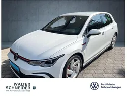 Pure white Gebraucht 2022 VW Golf VIII GTI Limousine | 29.350 € (Fairer Preis)