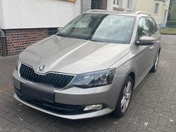 Grau Gebraucht 2017 Skoda Fabia Drive Kleinwagen | 9.650 € (Guter Preis)