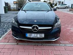Blau Gebraucht 2018 Mercedes CLA200 Kombi | 14.500 € (Guter Preis)