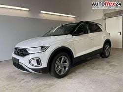 [0qa1] pure white / dac... Neu 2025 VW T-Roc Life SUV | 33.690 € (Fairer Preis)