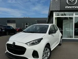 Weiß Neu 2025 Mazda 2 Center-Line Limousine | 22.990 € (Fairer Preis)