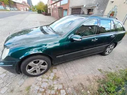 Grün Gebraucht 2001 Mercedes C320 Kombi | 2.500 € (Fairer Preis)