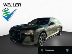 Grau Neu 2025 BMW M760e Sport Line Limousine | 173.990 €