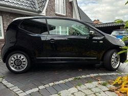 Schwarz Gebraucht 2012 VW up! high up! Kleinwagen | 3.999 € (Guter Preis)