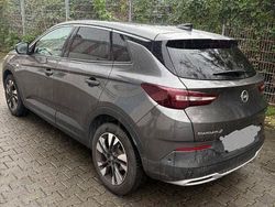 Grau Gebraucht 2017 Opel Grandland X Business SUV | 13.000 € (Guter Preis)