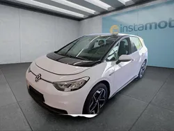 Weiß Gebraucht 2022 VW ID.3 Pro Kleinwagen | 27.699 € (Teuer)