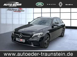 Obsidianschwarz Gebraucht 2021 Mercedes C300e AMG Kombi | 30.900 € (Fairer Preis)