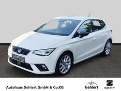 Weiss Gebraucht 2024 Seat Ibiza FR Limousine | 21.900 € (Etwas zu teuer)